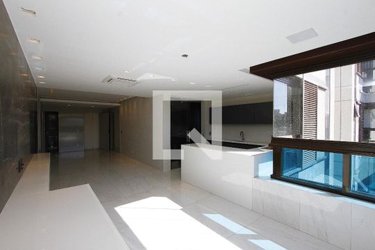 Apartamento para alugar com 4 quartos, 156m² em Luxemburgo, Belo Horizonte