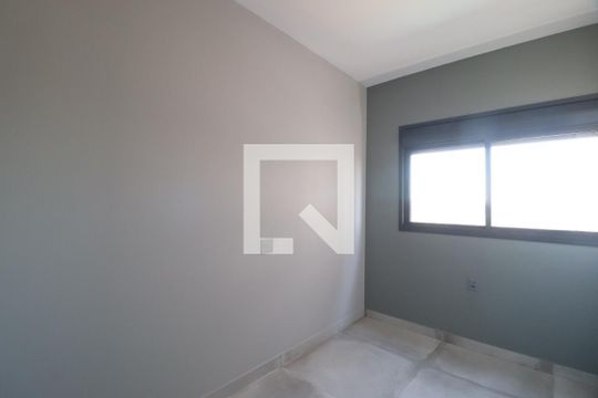 Quarto 1 de apartamento para alugar com 3 quartos, 95m² em Osvaldo Rezende, Uberlândia