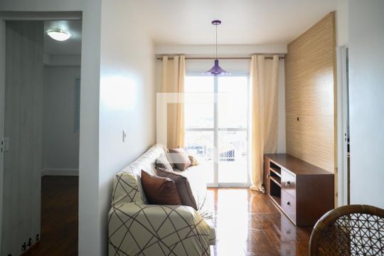 Sala de apartamento para alugar com 2 quartos, 50m² em Vila Agua Funda, São Paulo