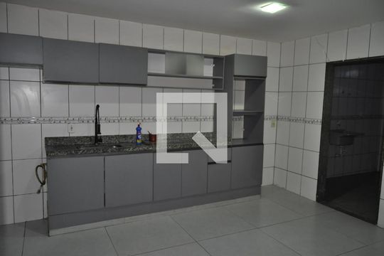 Casa de Condomínio para alugar com 3 quartos, 130m² em Todos Os Santos, Rio de Janeiro