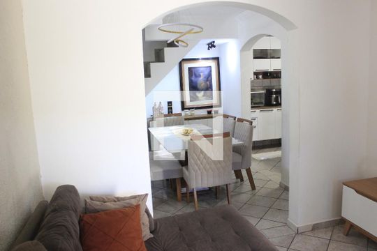 Sala de casa para alugar com 2 quartos, 144m² em Cabuçu, Guarulhos