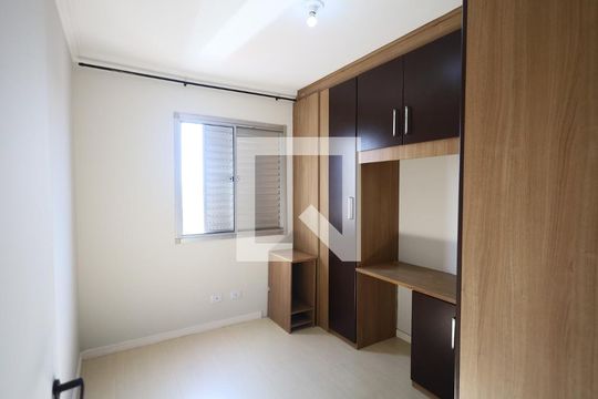 Quarto 2 de apartamento para alugar com 3 quartos, 64m² em Centro, Osasco