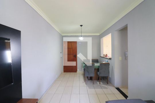 Sala de apartamento à venda com 2 quartos, 58m² em Santa Terezinha, São Bernardo do Campo