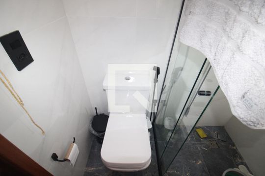 Quarto 1 - Banheiro de casa de condomínio para alugar com 2 quartos, 79m² em Parada Inglesa, São Paulo