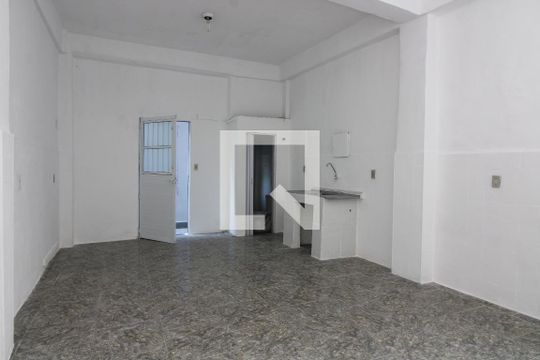 quarto / cozinha de kitnet/studio para alugar com 1 quarto, 40m² em Vila Guilhermina, São Paulo