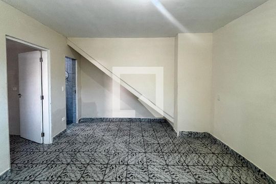 Casa para alugar com 3 quartos, 120m² em Parque Jabaquara, São Paulo