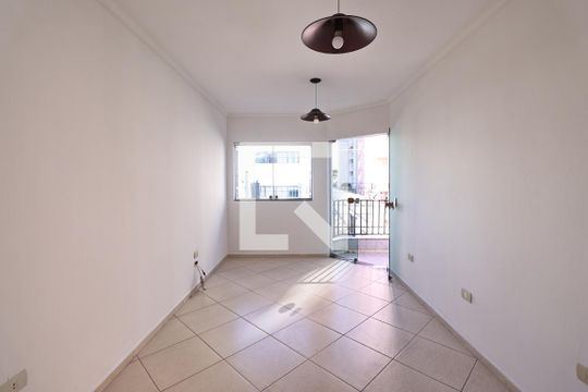 Sala de apartamento para alugar com 3 quartos, 75m² em Vila Valparaíso, Santo André
