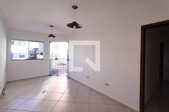 Sala de apartamento para alugar com 3 quartos, 75m² em Vila Valparaíso, Santo André