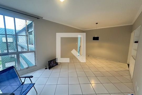 Sala de apartamento para alugar com 3 quartos, 105m² em Itararé, São Vicente