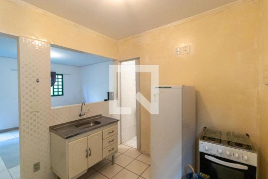 Sala/Cozinha de casa para alugar com 1 quarto, 45m² em Cidade Universitária, Campinas