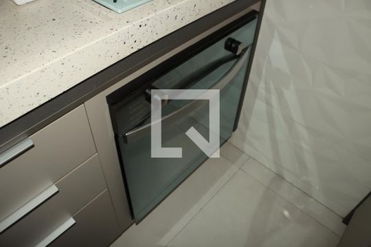 Apartamento para alugar com 1 quarto, 40m² em Sítio da Figueira, São Paulo