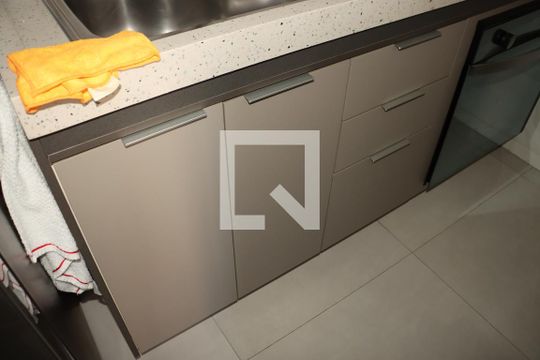 Apartamento para alugar com 1 quarto, 40m² em Sítio da Figueira, São Paulo