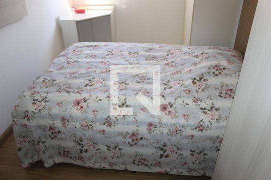 Quarto  de apartamento à venda com 1 quarto, 45m² em Jardim Dourado, Guarulhos