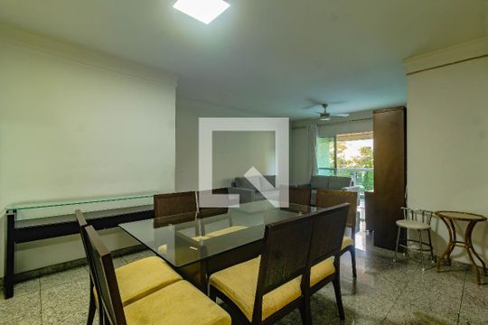 Apartamento à venda com 3 quartos, 137m² em Vila Mariana, São Paulo