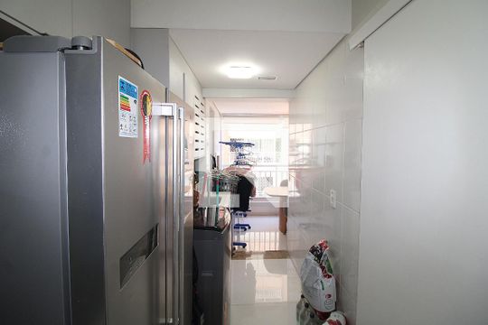 Sala / Cozinha de apartamento para alugar com 2 quartos, 63m² em Parque Sao Domingos, São Paulo