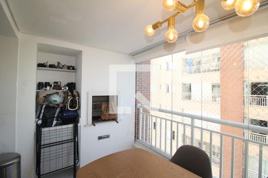 Sala / Cozinha - Varanda de apartamento para alugar com 2 quartos, 63m² em Parque Sao Domingos, São Paulo