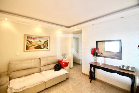 Casa à venda com 3 quartos, 275m² em Jardim Brasilia, São Paulo