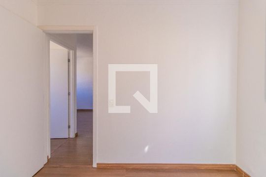 Quarto 1 de apartamento para alugar com 2 quartos, 39m² em Jardim Petropolis, Cotia