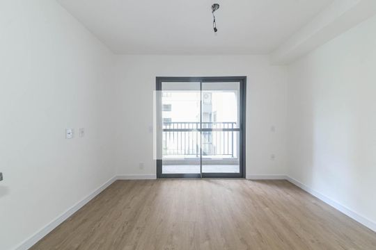 Quarto de kitnet/studio para alugar com 1 quarto, 24m² em Vila Cordeiro, São Paulo