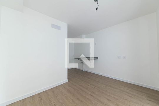Quarto de kitnet/studio para alugar com 1 quarto, 24m² em Vila Cordeiro, São Paulo