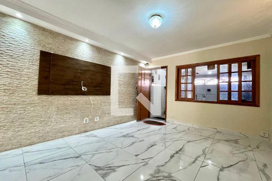Sala de casa para alugar com 2 quartos, 120m² em Vila Santa Catarina, São Paulo