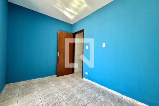 Quarto 1 de casa para alugar com 2 quartos, 120m² em Vila Santa Catarina, São Paulo