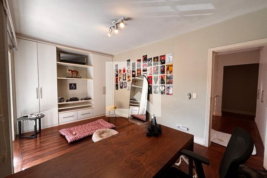 Suíte 1 de casa de condomínio para alugar com 4 quartos, 410m² em Morada dos Pássaros, Barueri