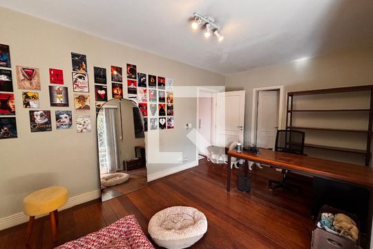 Suíte 1 de casa de condomínio para alugar com 4 quartos, 410m² em Morada dos Pássaros, Barueri