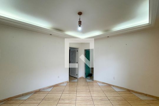 Sala de casa à venda com 2 quartos, 300m² em Parque Sao Diogo, São Bernardo do Campo