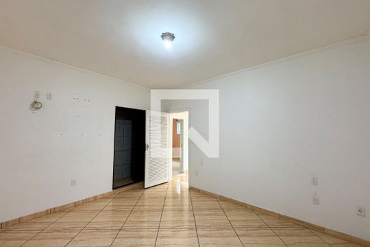 Quarto 1 de casa à venda com 2 quartos, 300m² em Parque Sao Diogo, São Bernardo do Campo