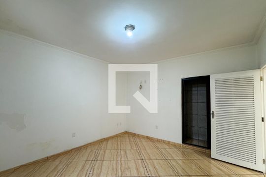 Quarto 1 de casa à venda com 2 quartos, 300m² em Parque Sao Diogo, São Bernardo do Campo
