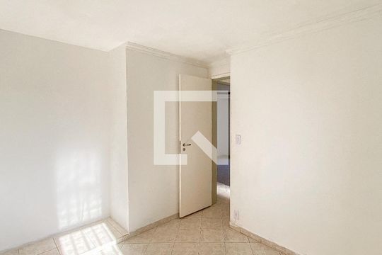 Quarto 1 de apartamento para alugar com 2 quartos, 60m² em Cangaiba, São Paulo