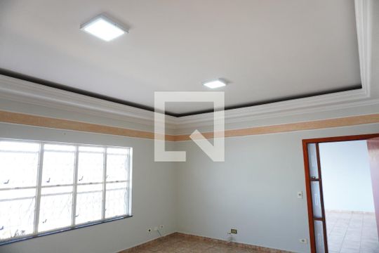 Sala de casa para alugar com 3 quartos, 200m² em Santa Cruz, Americana