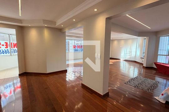 Sala de apartamento à venda com 3 quartos, 153m² em Setor Bela Vista, Goiânia