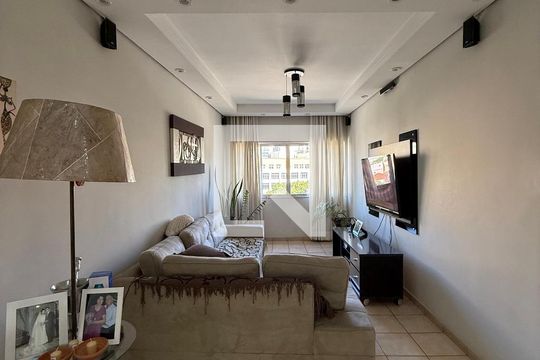 Apartamento para alugar com 2 quartos, 117m² em Santa Cecilia, São Paulo