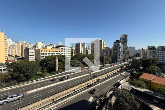 Apartamento para alugar com 2 quartos, 117m² em Santa Cecilia, São Paulo
