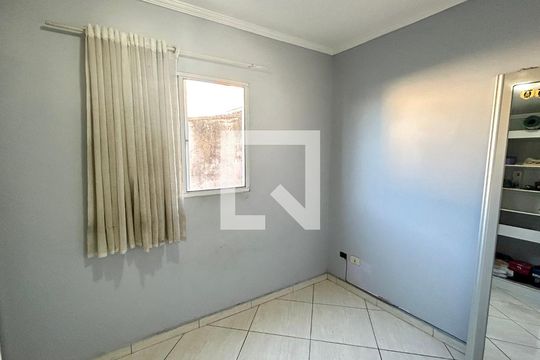 Quarto 2 de casa à venda com 3 quartos, 154m² em Jardim Santa Cecilia, Guarulhos