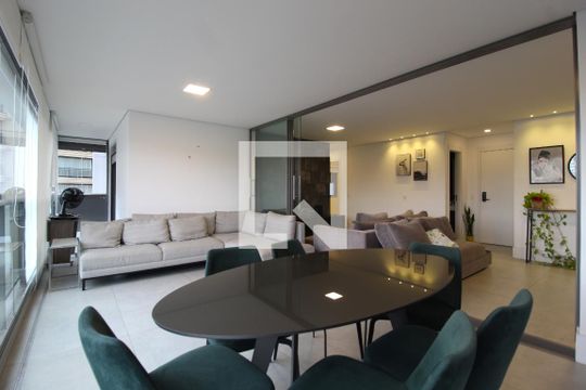 Varanda de apartamento à venda com 2 quartos, 101m² em Itaim Bibi, São Paulo