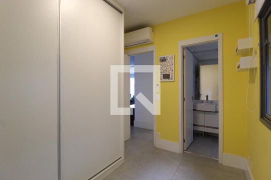 Quarto 1 - Suíte de apartamento à venda com 2 quartos, 101m² em Itaim Bibi, São Paulo