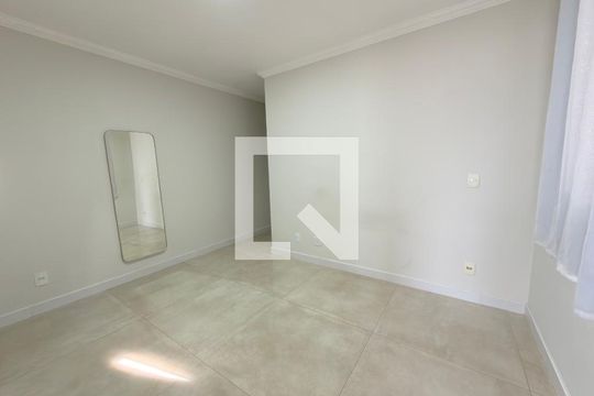 Quarto de casa à venda com 3 quartos, 146m² em Planalto, Belo Horizonte