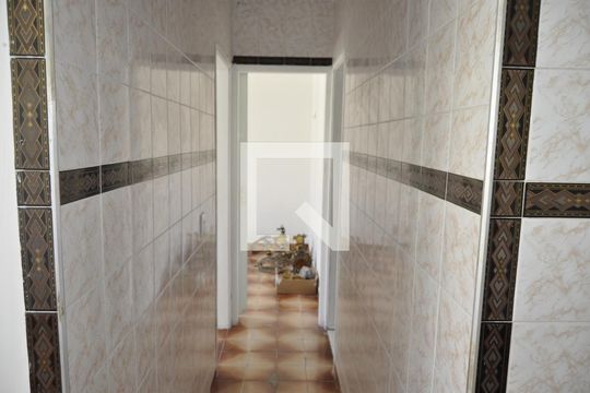 Corredor de apartamento à venda com 2 quartos, 70m² em Todos Os Santos, Rio de Janeiro