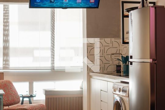 Sala/Quarto de apartamento para alugar com 1 quarto, 24m² em Boqueirão, Santos