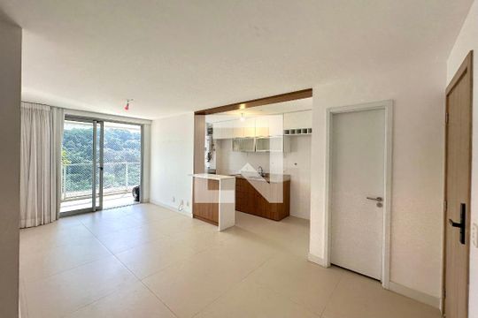 Apartamento para alugar com 3 quartos, 100m² em Botafogo, Rio de Janeiro