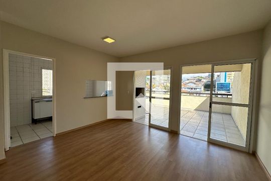 Sala de apartamento para alugar com 2 quartos, 93m² em Vila Boa Vista, Barueri