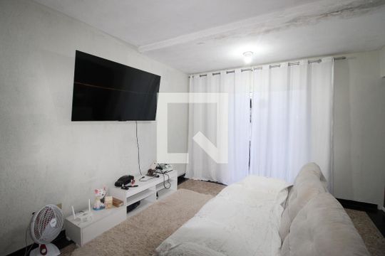 Sala 1 de casa à venda com 2 quartos, 125m² em Vila Chuca, São Paulo