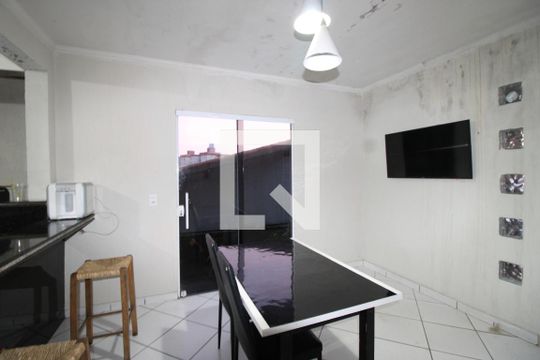 Sala 2 de casa à venda com 2 quartos, 125m² em Vila Chuca, São Paulo