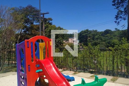 Área externa de apartamento à venda com 2 quartos, 45m² em Vale das Amendoeiras, Contagem