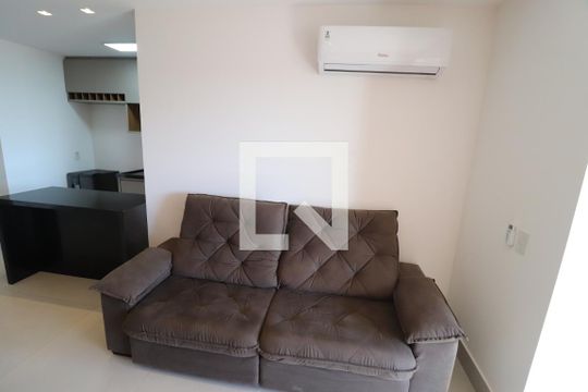 Sala de apartamento para alugar com 3 quartos, 103m² em Jardim Sul, Uberlândia