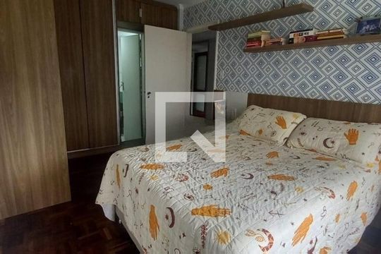 Quarto de apartamento para alugar com 3 quartos, 167m² em Menino Deus, Porto Alegre