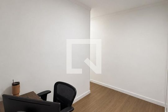 Quarto de apartamento à venda com 2 quartos, 56m² em Chacara Santa Antonieta (Nova Veneza), Sumaré